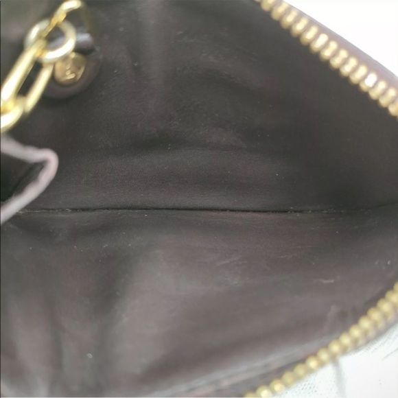 Louis Vuitton Key Cles Pouch Vernis - Picture 8 of 10